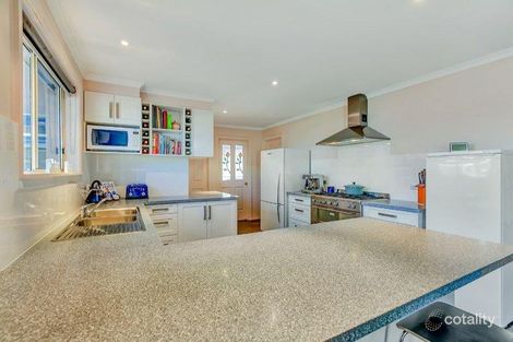 Property photo of 4 Enterprise Drive Aberfoyle Park SA 5159