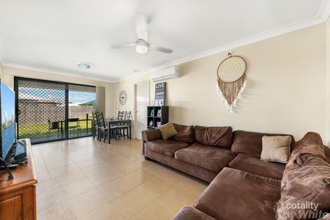 Property photo of 15 Nandina Court Morayfield QLD 4506