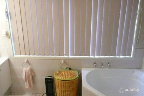 Property photo of 5 Chapel Circuit Prospect NSW 2148