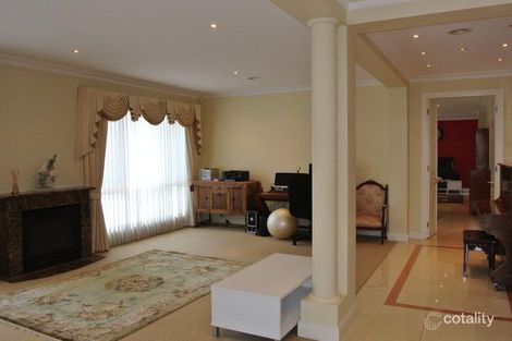 Property photo of 11 Reys Close Mordialloc VIC 3195