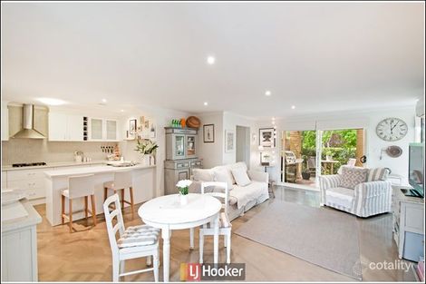 Property photo of 2/9 Winton Place Holder ACT 2611