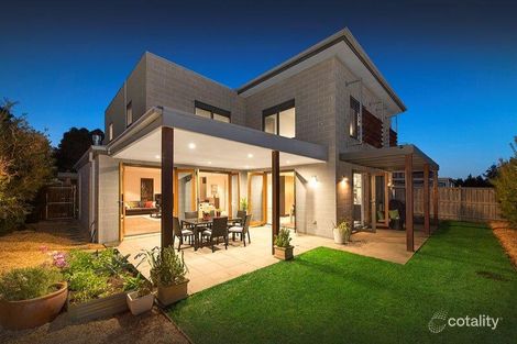 Property photo of 21 Burdekin Boulevard Waterways VIC 3195