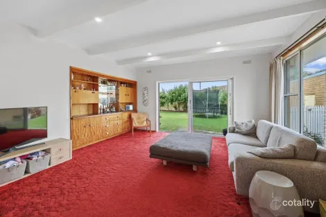 Property photo of 11 Sundale Road Warrnambool VIC 3280