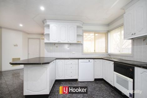 Property photo of 16 Paul Coe Crescent Ngunnawal ACT 2913