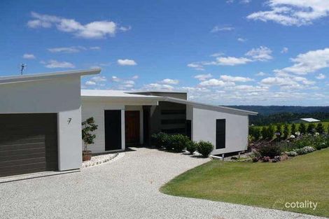7 Curlew Ct, Maleny, QLD 4552