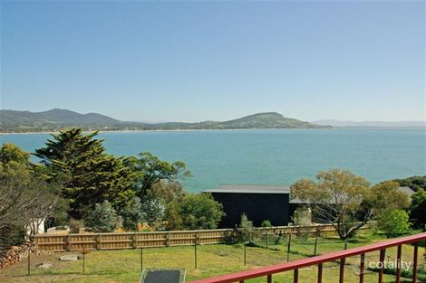 Property photo of 17 Bayside Drive Lauderdale TAS 7021