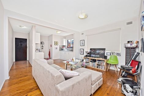 2/107 Livingstone Rd, Marrickville, NSW 2204