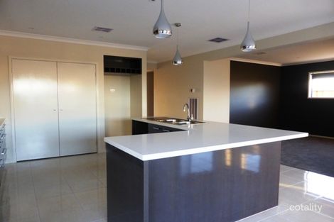 Property photo of 12 Jetty Road Werribee South VIC 3030