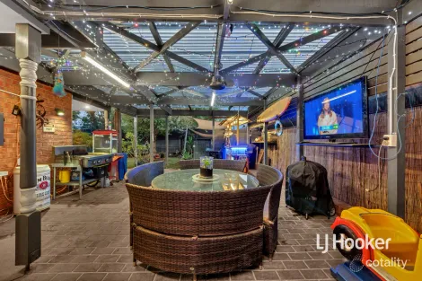 Property photo of 47 Baden Powell Drive Tarneit VIC 3029