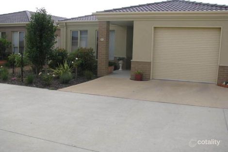 36-40 Racecourse Rd, Pakenham, VIC 3810