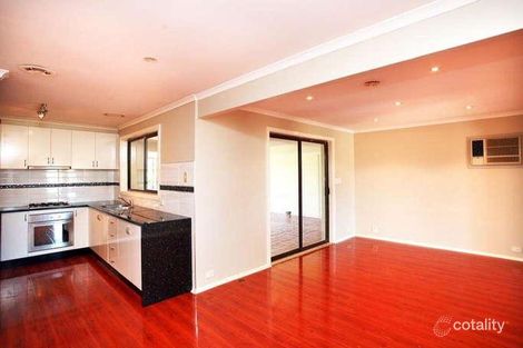 Property photo of 16 Unicorn Way Kings Park VIC 3021