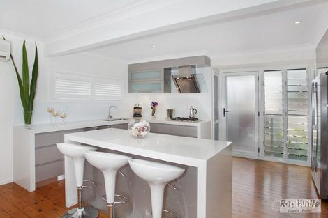 Property photo of 8 Lexington Parade Green Point NSW 2251