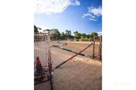 Property photo of 37 Corte Close Brigadoon WA 6069