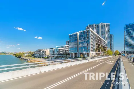 Property photo of 903/3 Foreshore Place Wentworth Point NSW 2127