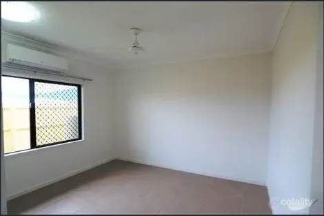 Property photo of 21 Eluma Mews Smithfield QLD 4878