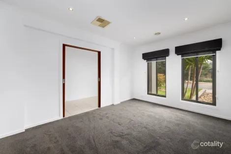 Property photo of 15 Prospect Crescent Kialla VIC 3631