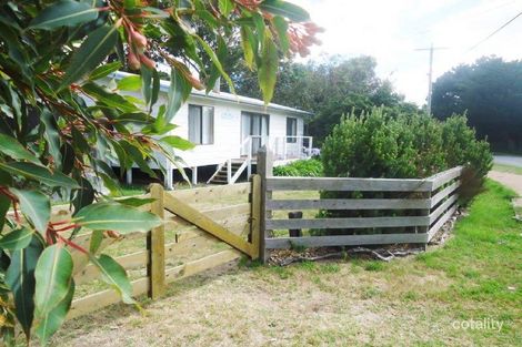 2 Surf Dr, Venus Bay, VIC 3956