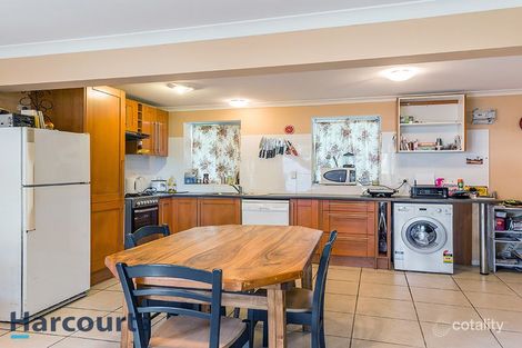 Property photo of 18 Factory Street Kallangur QLD 4503