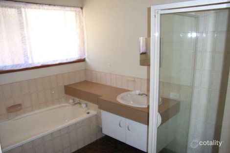 Property photo of 2 Cosmic Street Robertson QLD 4109