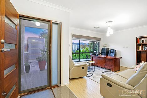 Property photo of 4 Aubisque Close Fraser Rise VIC 3336