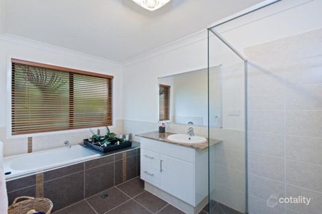 Property photo of 4 Huntly Place Redland Bay QLD 4165