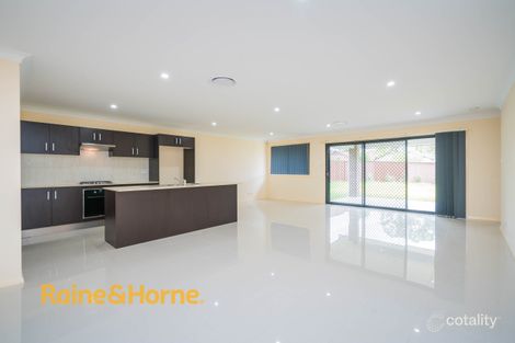 Property photo of 3 Waterfall Crescent Cranebrook NSW 2749