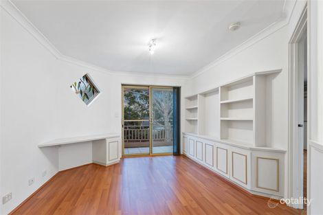 Property photo of 39 Kingsmill Gardens Winthrop WA 6150