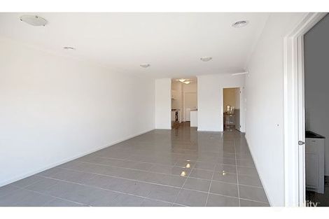 Property photo of 1/38 Loretta Boulevard Tarneit VIC 3029