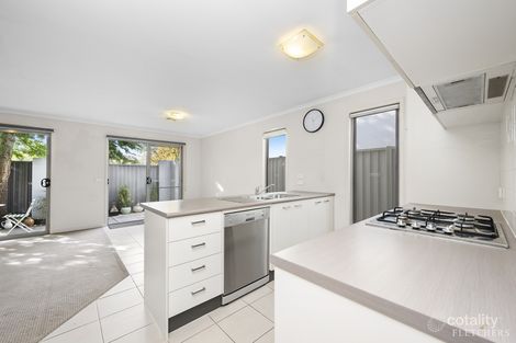 Property photo of 21 Latitude Court Ballarat East VIC 3350