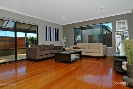 Property photo of 46 Glengyle Turn Quinns Rocks WA 6030