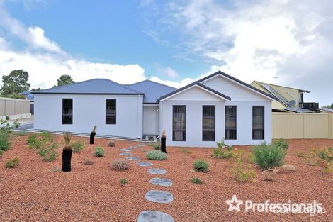 Property photo of 1/4 Hurd Road Bullsbrook WA 6084