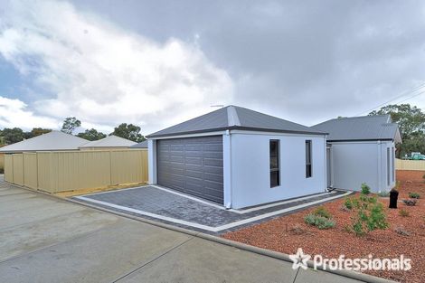 Property photo of 1/4 Hurd Road Bullsbrook WA 6084