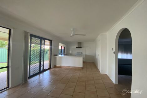 Property photo of 28/13-25 Cannington Place Helensvale QLD 4212