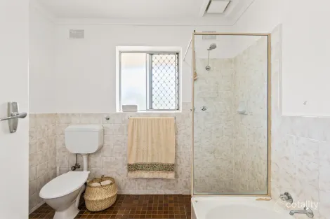 Property photo of 4/6 Station Place Alberton SA 5014