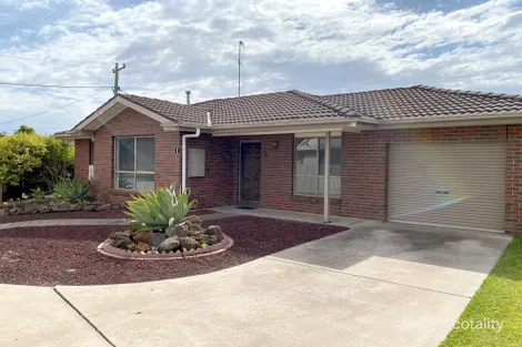 1/2 Spry Ct, Horsham, VIC 3400