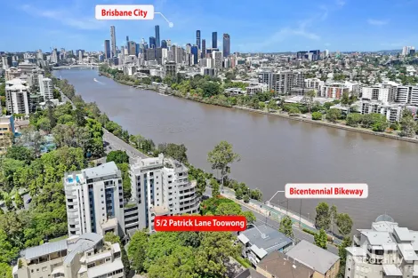 Property photo of 2 Patrick Lane Toowong QLD 4066