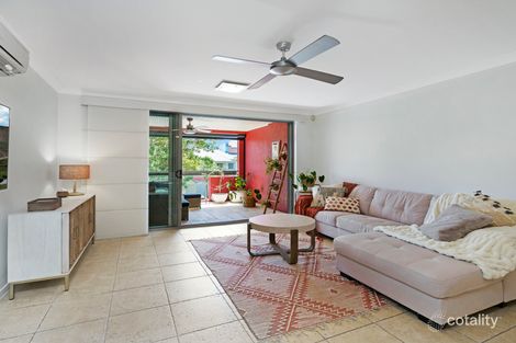 Property photo of 4/3108 The Boulevarde Carrara QLD 4211