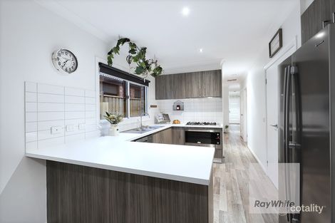 Property photo of 41 Silverwood Drive Greenvale VIC 3059