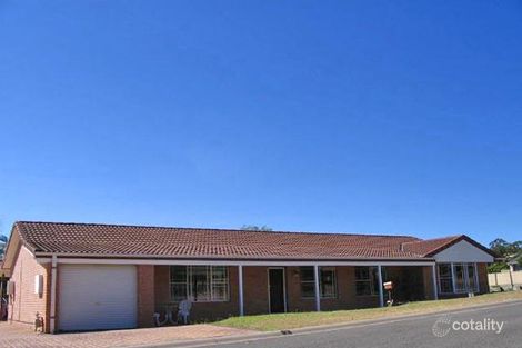 2 Nalong Pl, Oak Flats, NSW 2529
