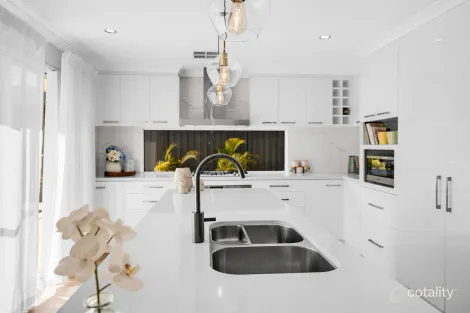 Property photo of 7 Albizia Street Carramar WA 6031