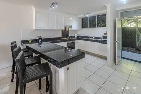 Property photo of 18 Resort Drive Robina QLD 4226