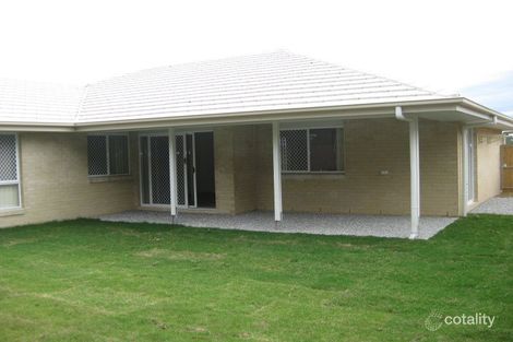 Property photo of 17 Coffey Court Beachmere QLD 4510