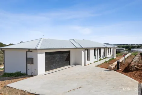 17 Snowgums Dr, Goulburn, NSW 2580