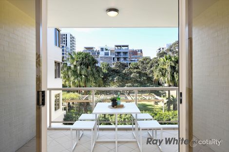 Property photo of 10/28 Crystal Street Waterloo NSW 2017