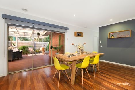 Property photo of 2/82 Karingal Drive Eltham North VIC 3095
