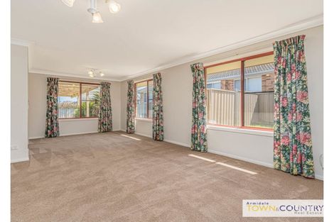 Property photo of 94 Fittler Close Armidale NSW 2350