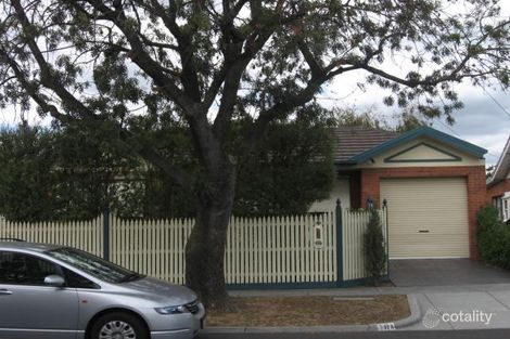 2/18 Cairnes Gr, Bentleigh, VIC 3204