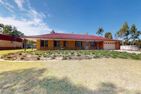 169 Craddon Rd, Oakford, WA 6121