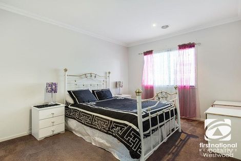 Property photo of 53 Balcombe Drive Manor Lakes VIC 3024