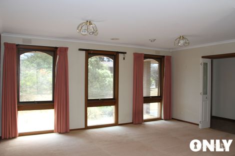 Property photo of 10 Lloyd Avenue Narre Warren VIC 3805